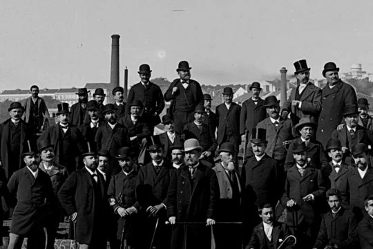 A evolução ideológica dos movimentos sociais oitocentistas