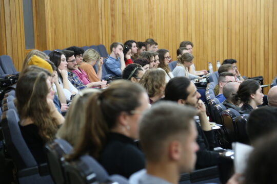 Estão disponíveis os questionários de perceção sobre o funcionamento das unidades curriculares do 1.º semestre